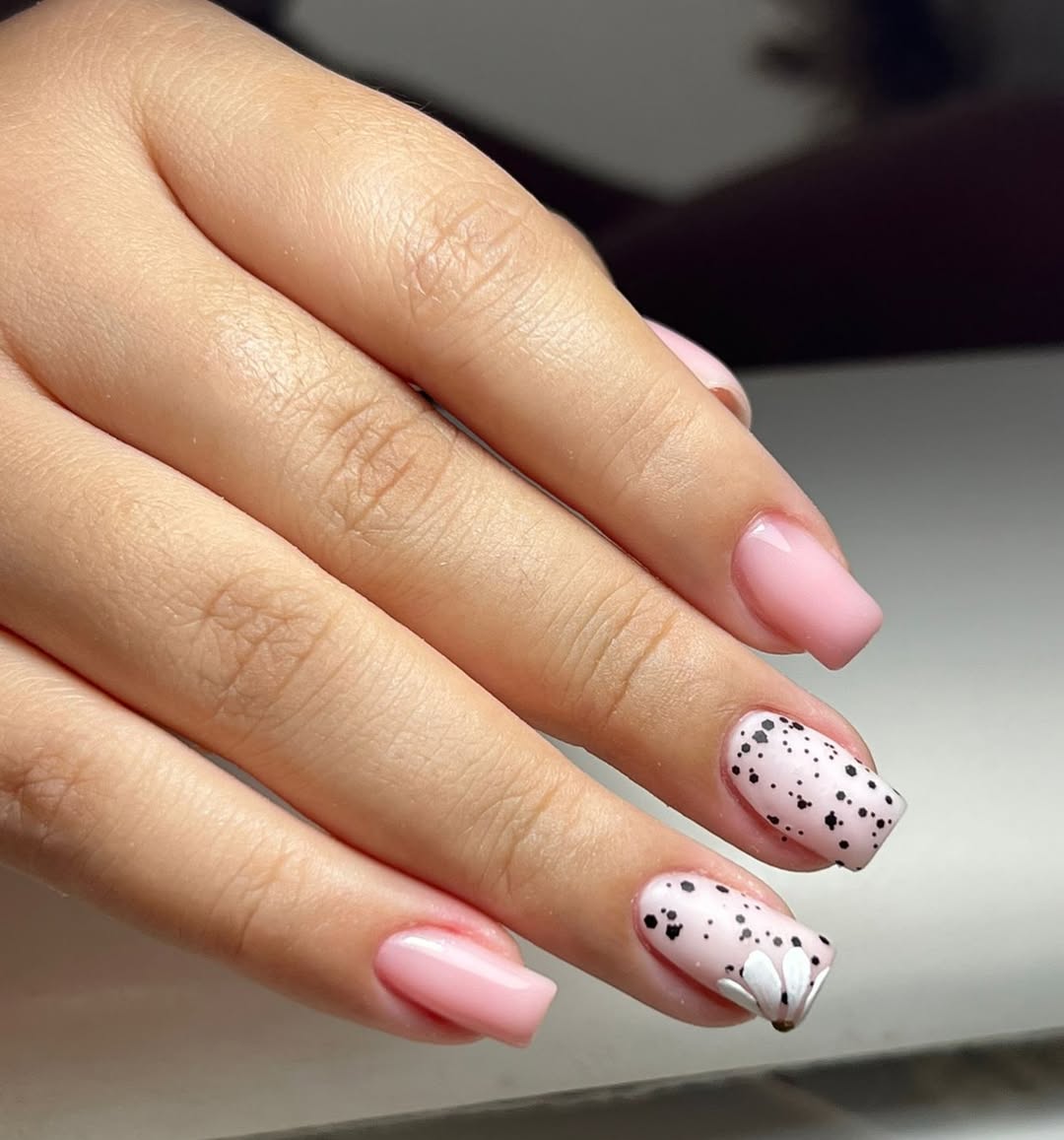 Uñas rosas